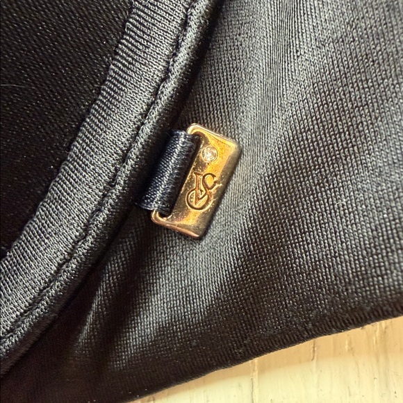 Victoria's Secret Sleek Black Very Sexy Push-Up Bra - Picture 4 of 12